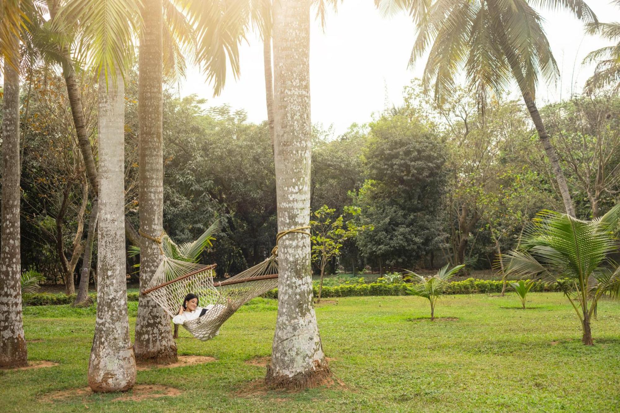 Trident Bhubaneswar Hotel Exterior photo